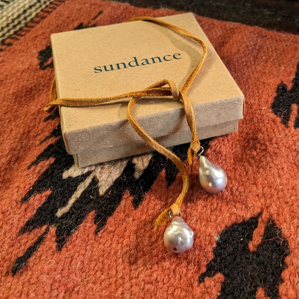 Dual Perspective Necklace